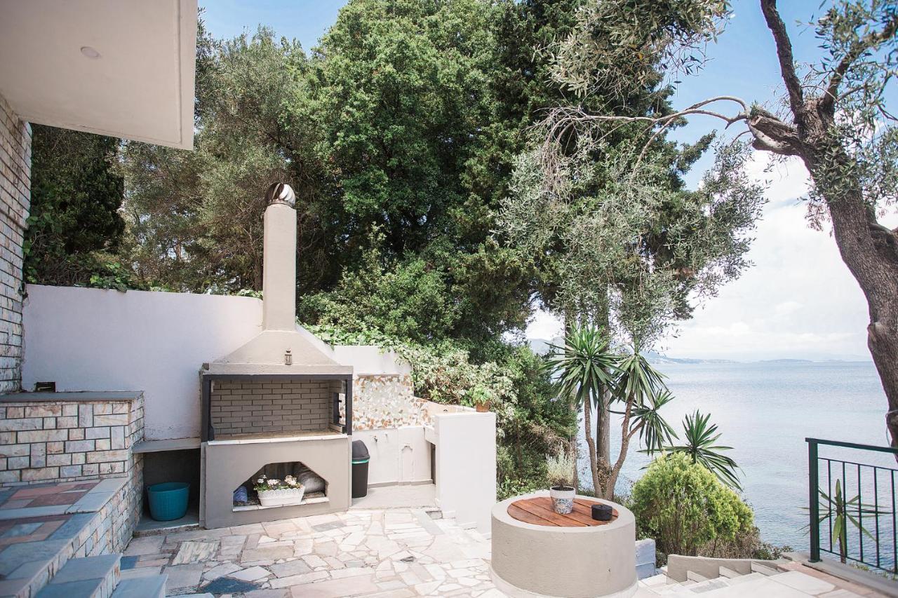 Paul Seafront House Villa Mesongí Екстериор снимка