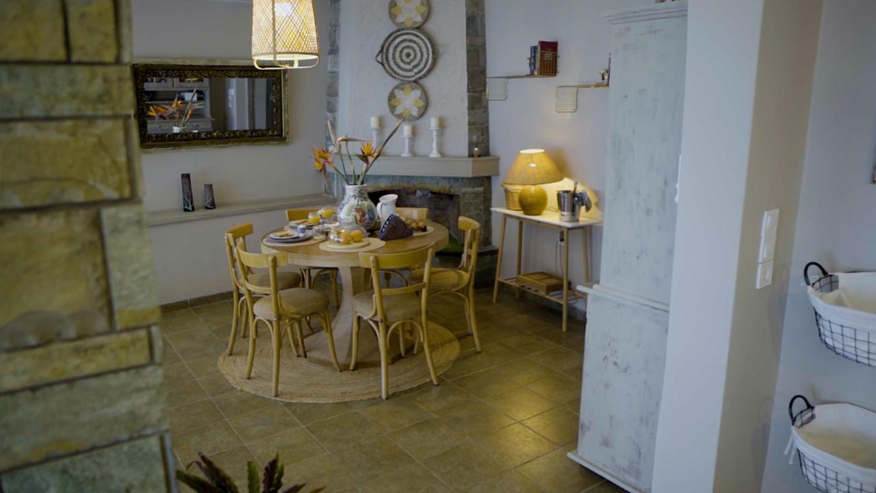 Paul Seafront House Villa Mesongí Екстериор снимка