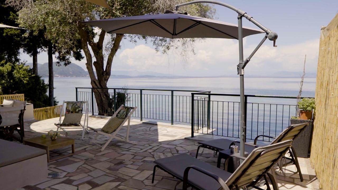 Paul Seafront House Villa Mesongí Екстериор снимка