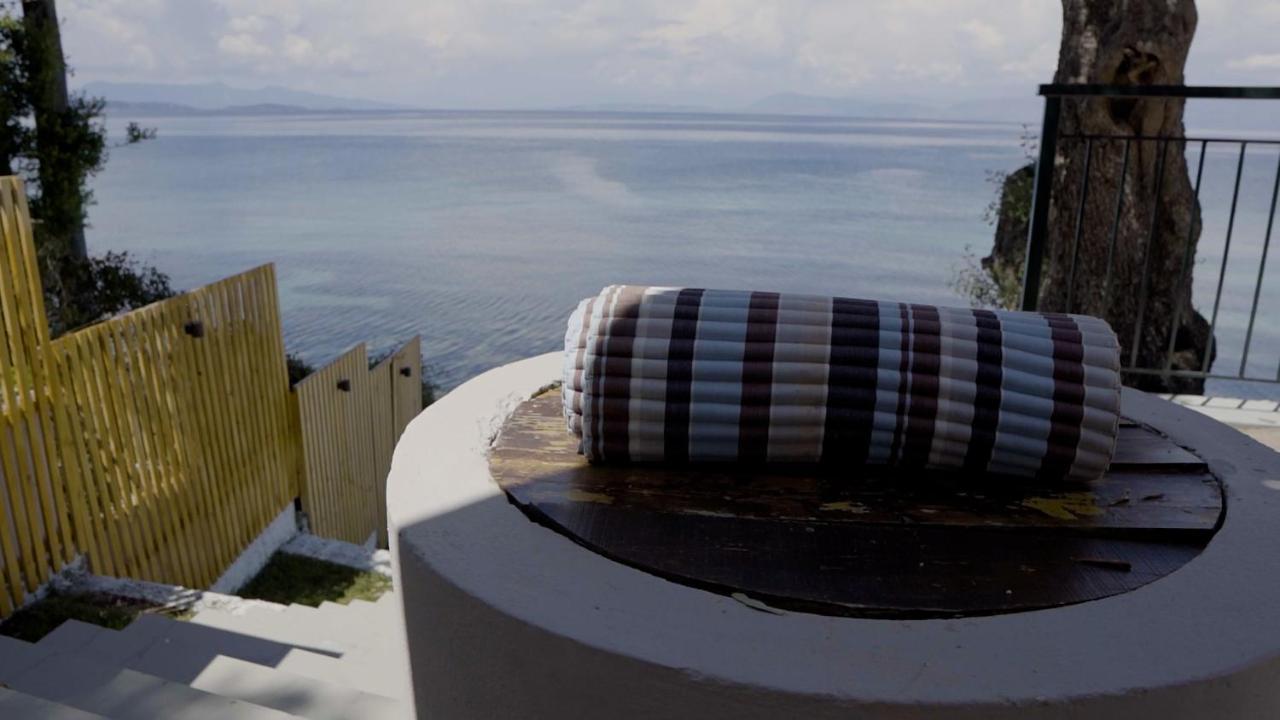Paul Seafront House Villa Mesongí Екстериор снимка