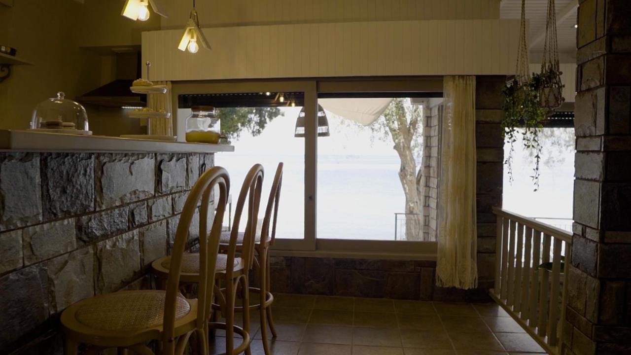 Paul Seafront House Villa Mesongí Екстериор снимка
